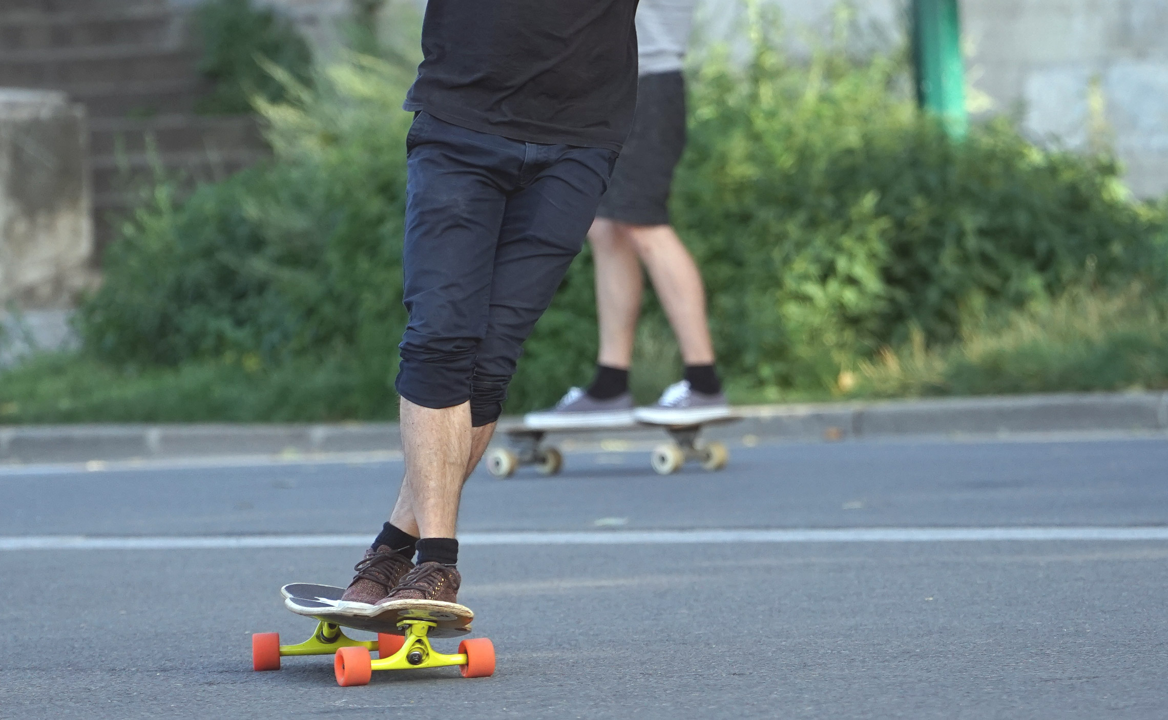 long skateboards with big wheels